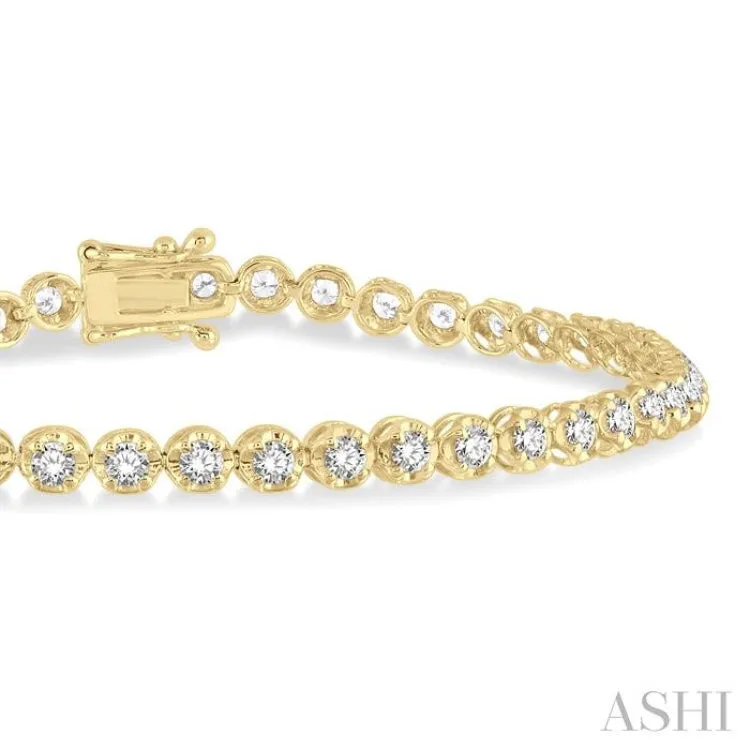 2 Ctw Round Cut Diamond Illusion Bracelet in 14K Yellow Gold