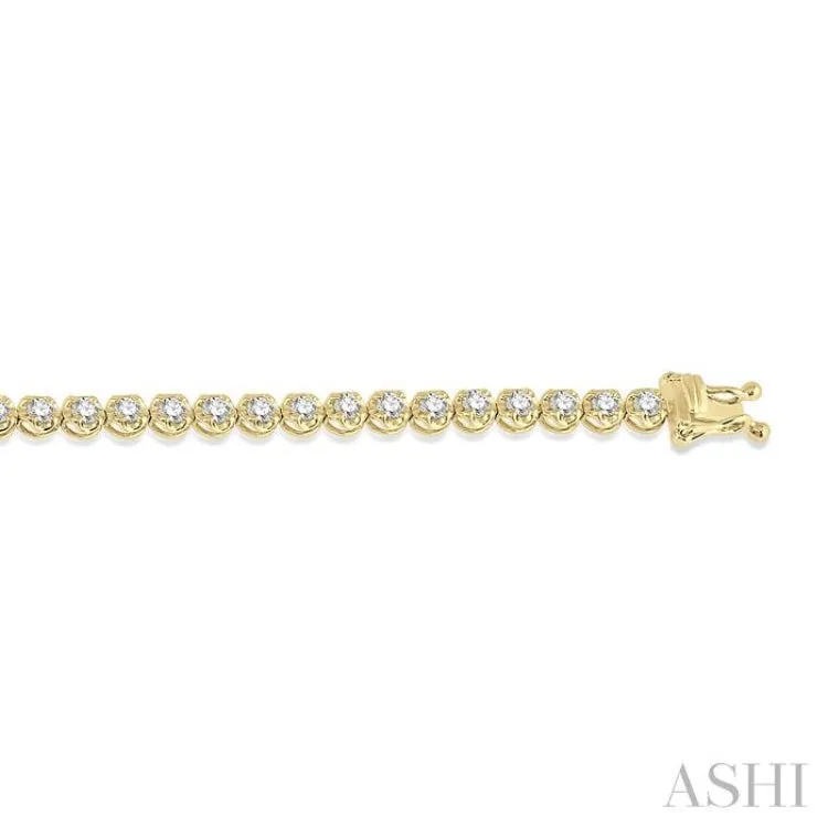 2 Ctw Round Cut Diamond Illusion Bracelet in 14K Yellow Gold