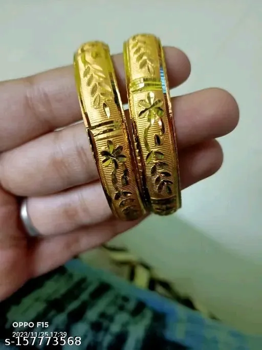 Elegant Gold-Plated Bangle Set for All Occasions