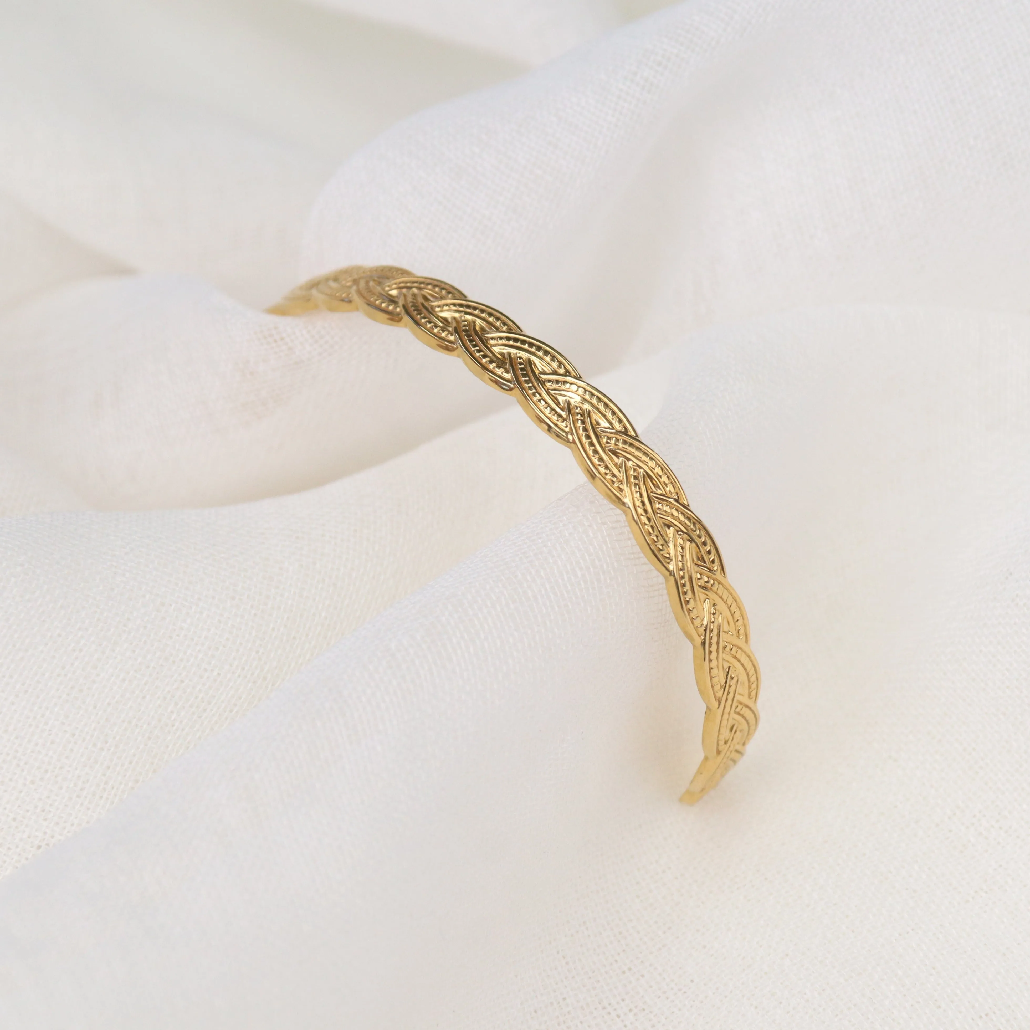 Katrina | Stainless Steel 18K Gold Plated Cuff Bangle