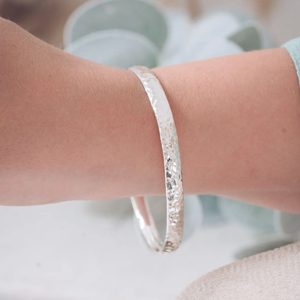 Lindy Silver Bangle