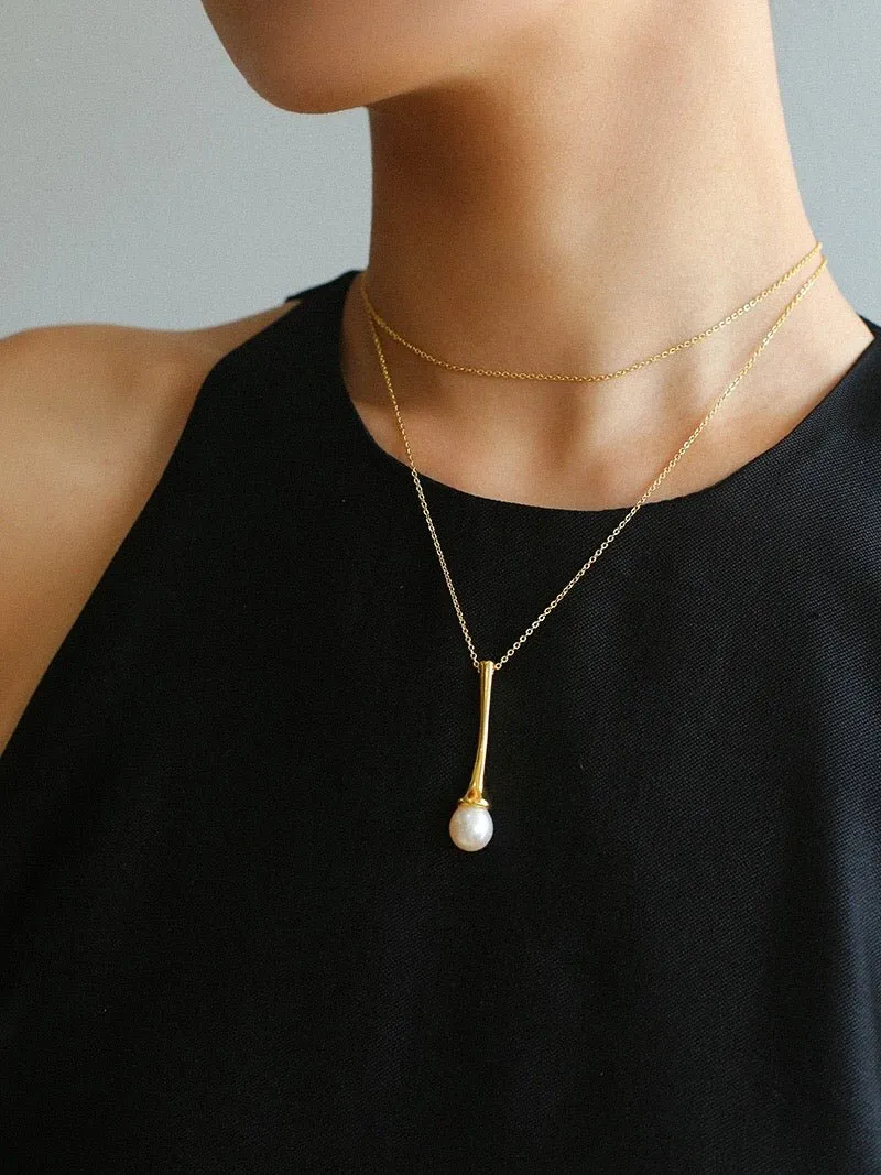 Long Minimalist Teardrop Pearl Pendant Necklace