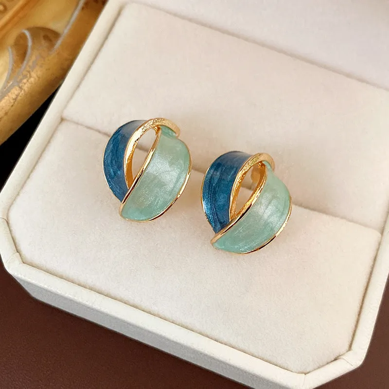 Luxurious Round Geometric Alloy Oil Dripping Earrings