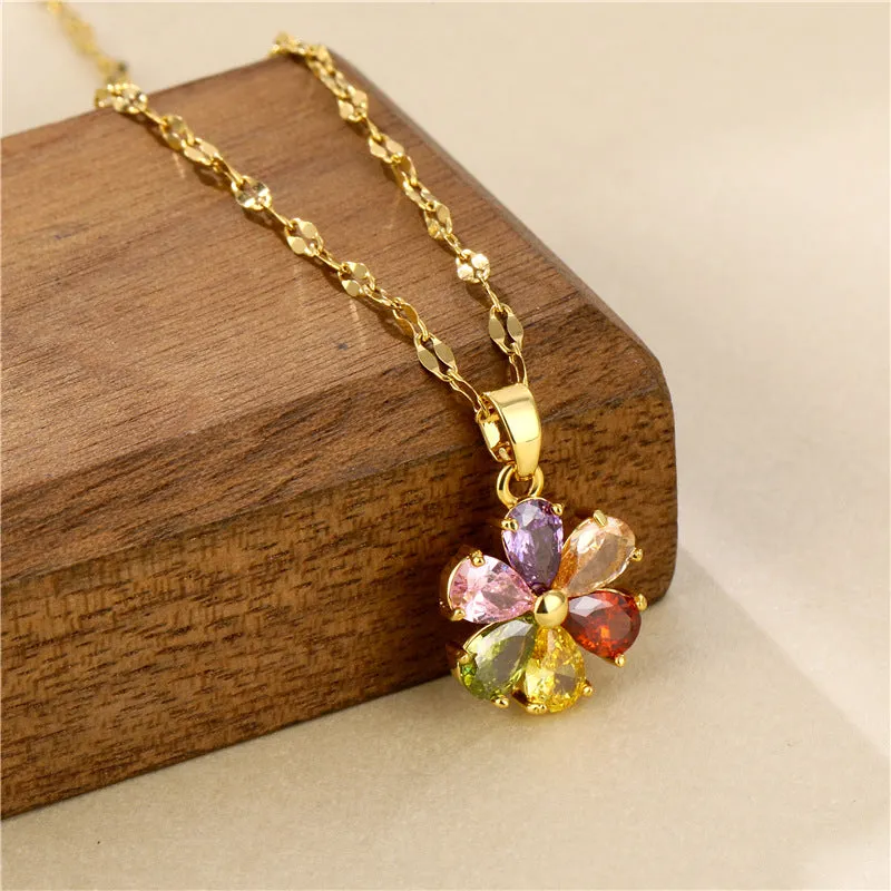 Minimalist Flower Titanium Steel Diamond Inlay Necklaces