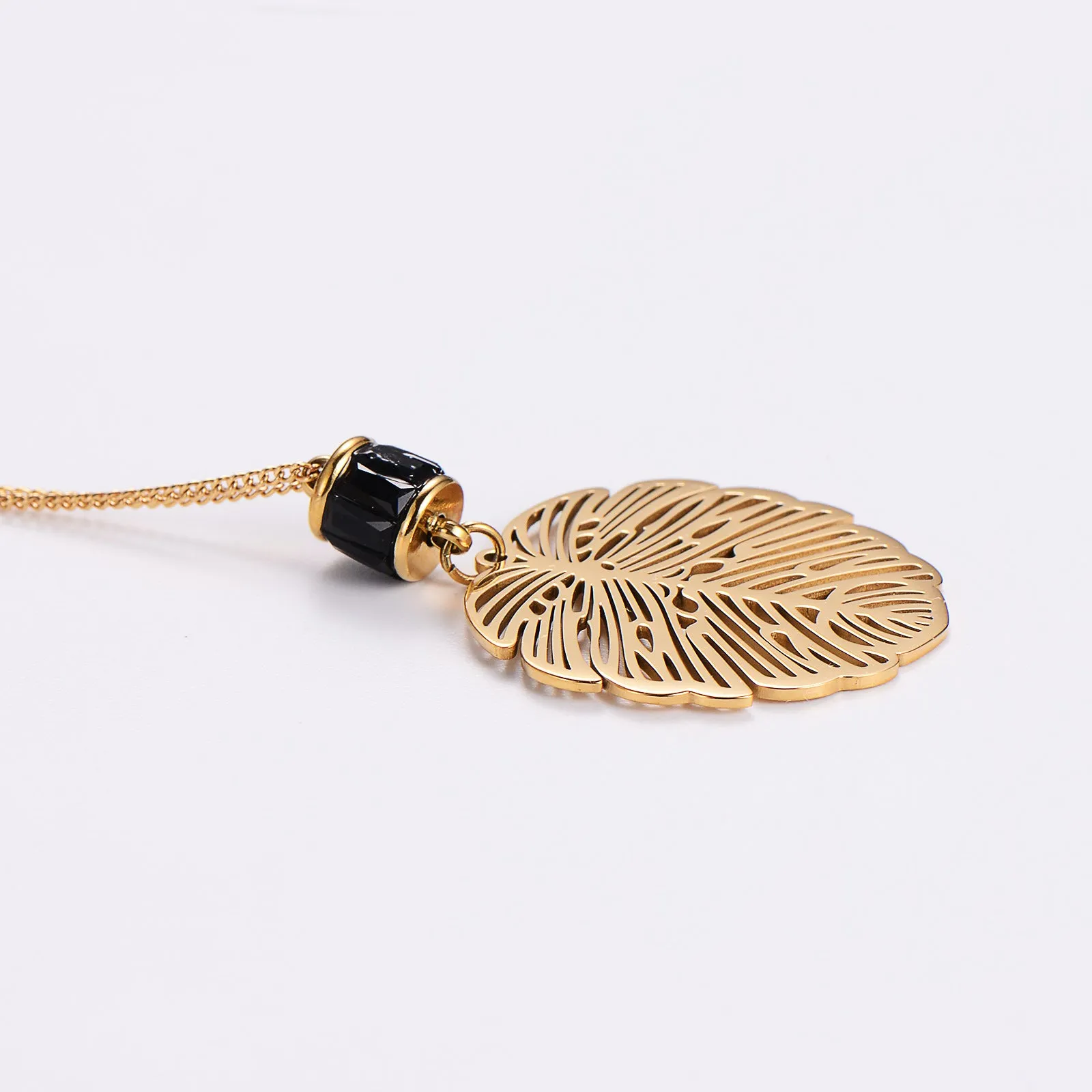 Minimalist Stripe Ellipse Circle Flower Stainless Steel Electroplating Necklaces