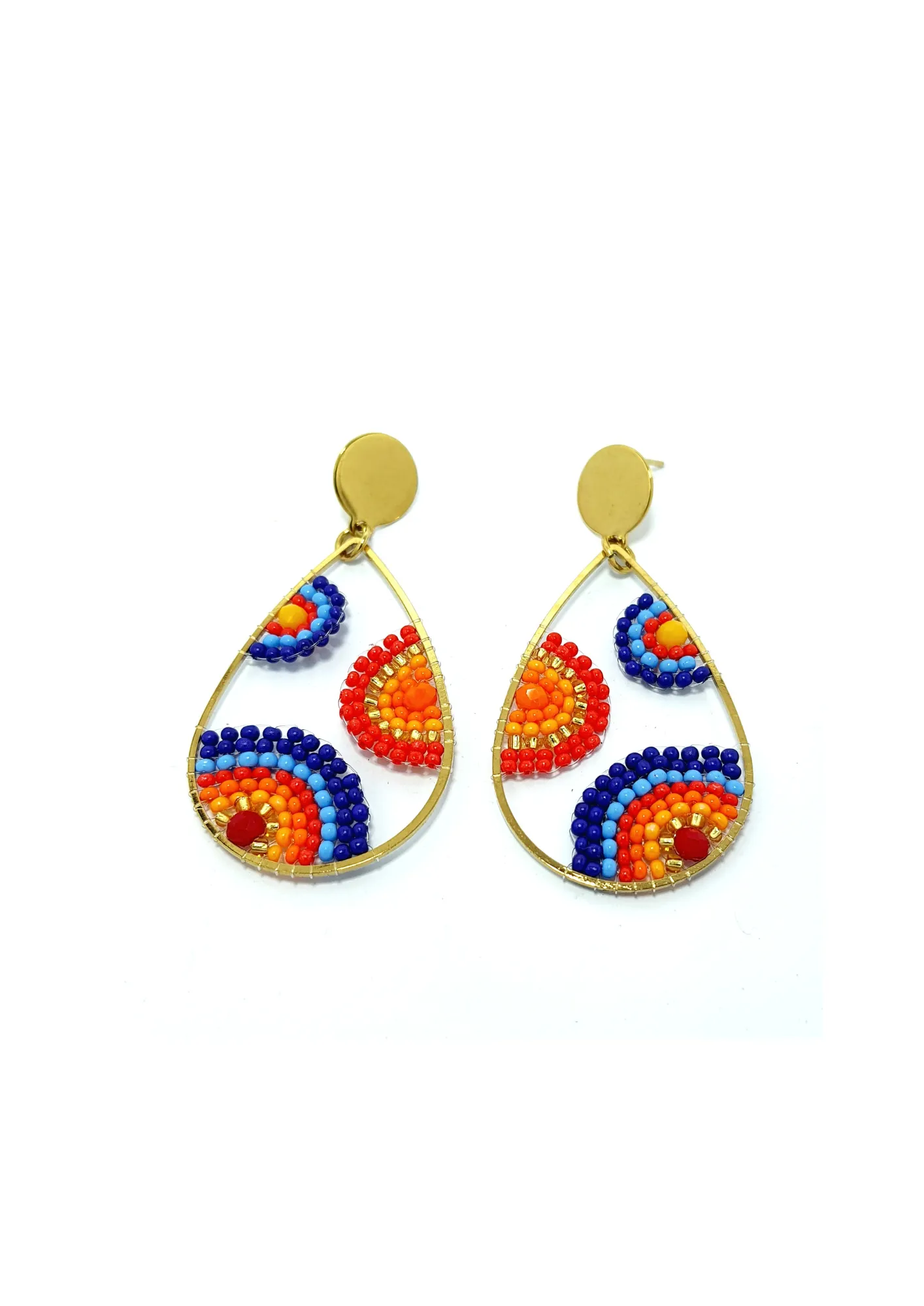 Oval shape earrings