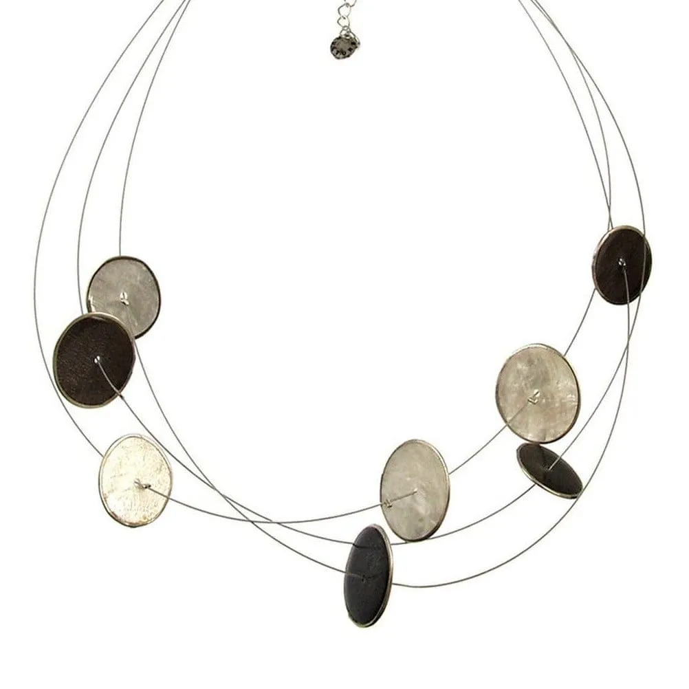 Round Metal Edge Black & White Necklace