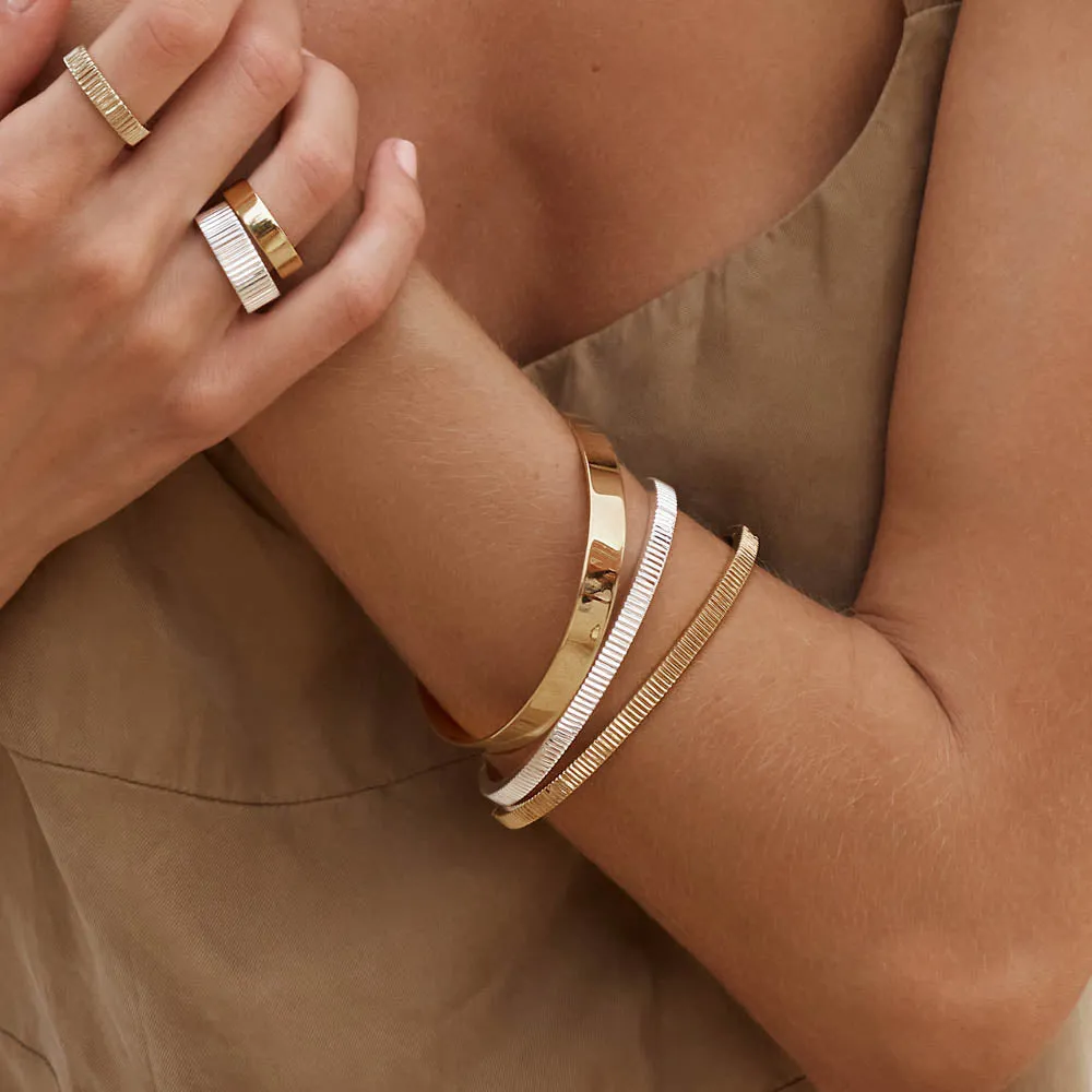 Textured Bangle in Silver