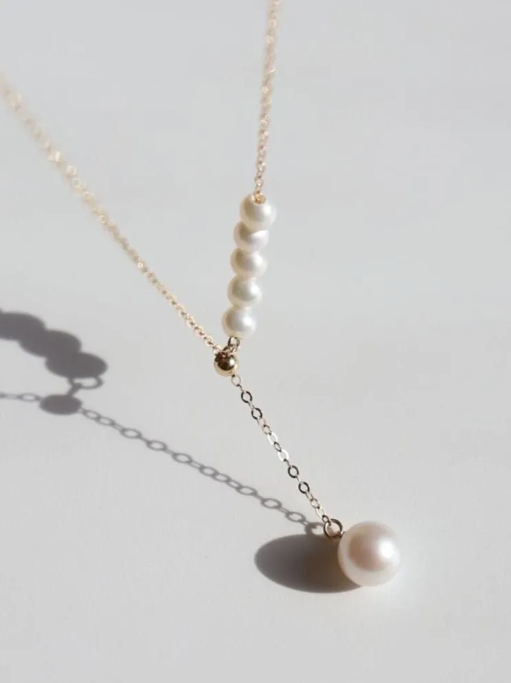 Y-chain Pearl Pendant Necklace